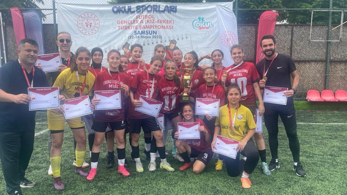 Servergazi Bist MTAL futbol takımı Türkiye Şampiyonu